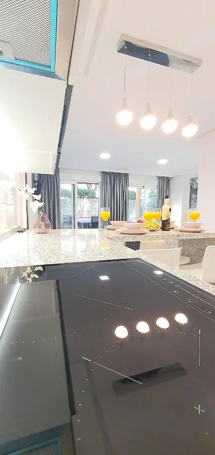Lovely Apartment On The Beach In Marbella